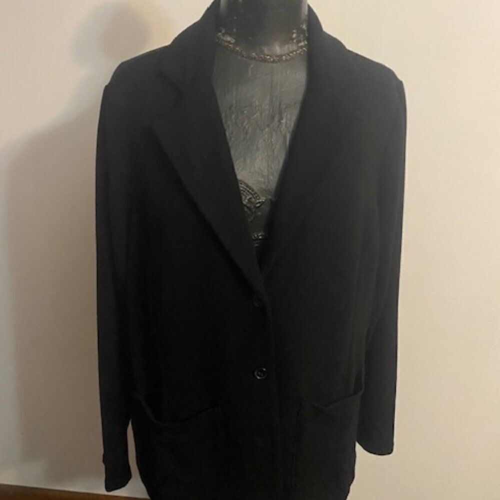 Tahari Black Knit 3 button front pockets blazer, size 1X